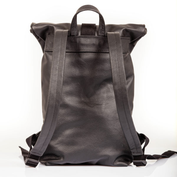 Black leather backpack with roll top closure – Cinzia Rossi