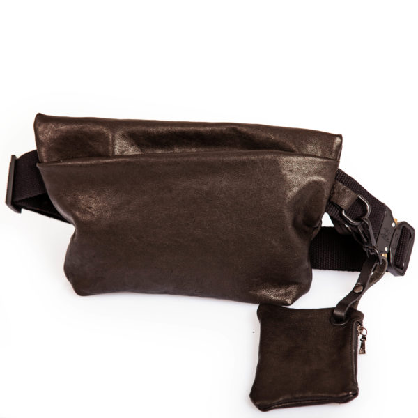 Sac ceinture en cuir noir – Cinzia Rossi