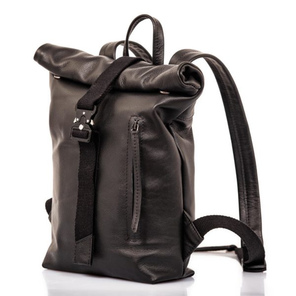 Black leather backpack with roll top closure - Cinzia Rossi