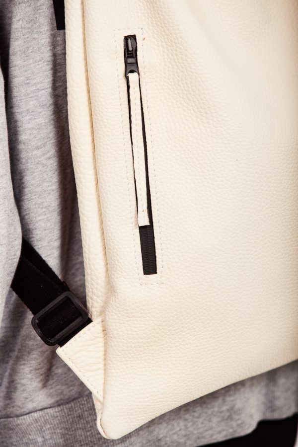 White leather backpack - Cinzia Rossi