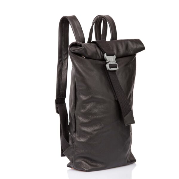 Roll-top closure leather backpack with buckle - Cinzia Rossi