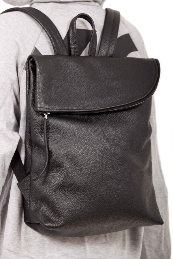 Black leather backpack - Cinzia Rossi