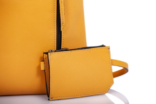 Yellow leather roll-top backpack - Cinzia Rossi