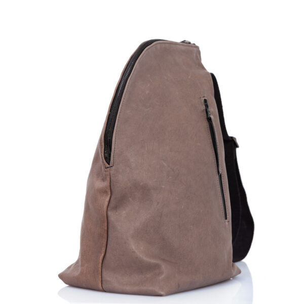 Taupe leather one-shoulder backpack - Cinzia Rossi