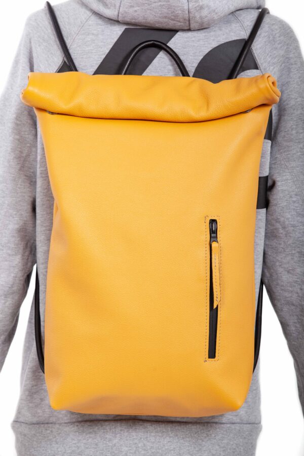 Yellow leather roll-top backpack - Cinzia Rossi