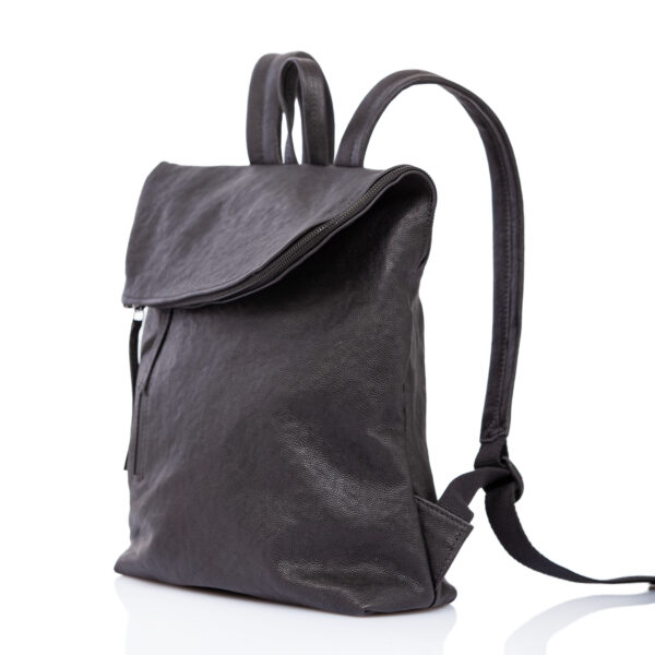 Schwarzer Lederrucksack – Cinzia Rossi