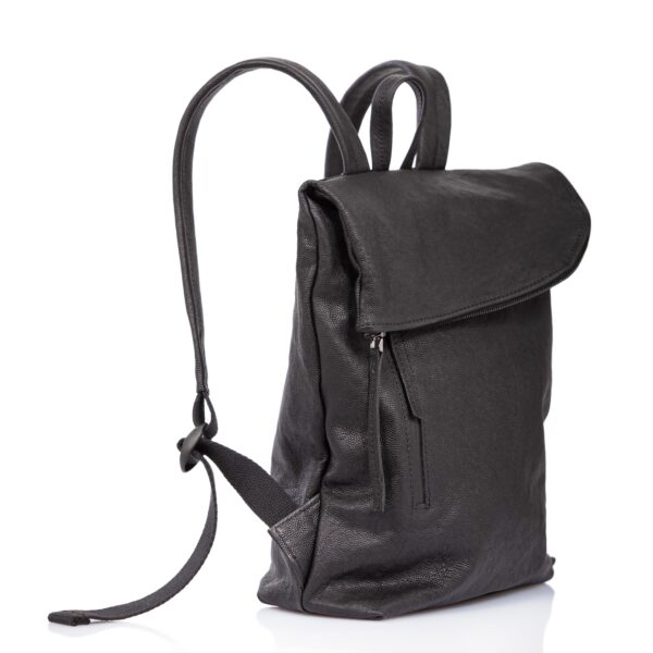 Black leather backpack – Cinzia Rossi