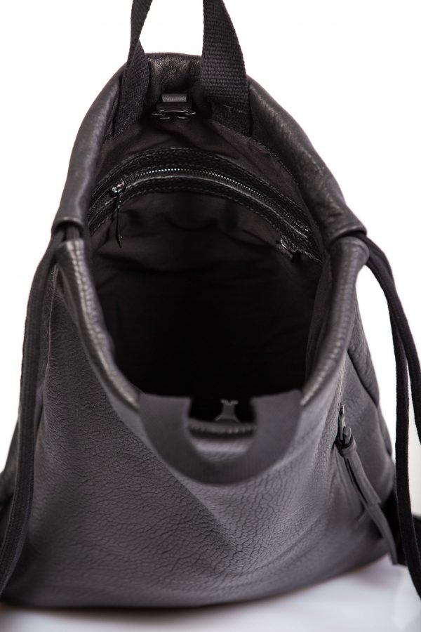 Black leather backpack – Cinzia Rossi